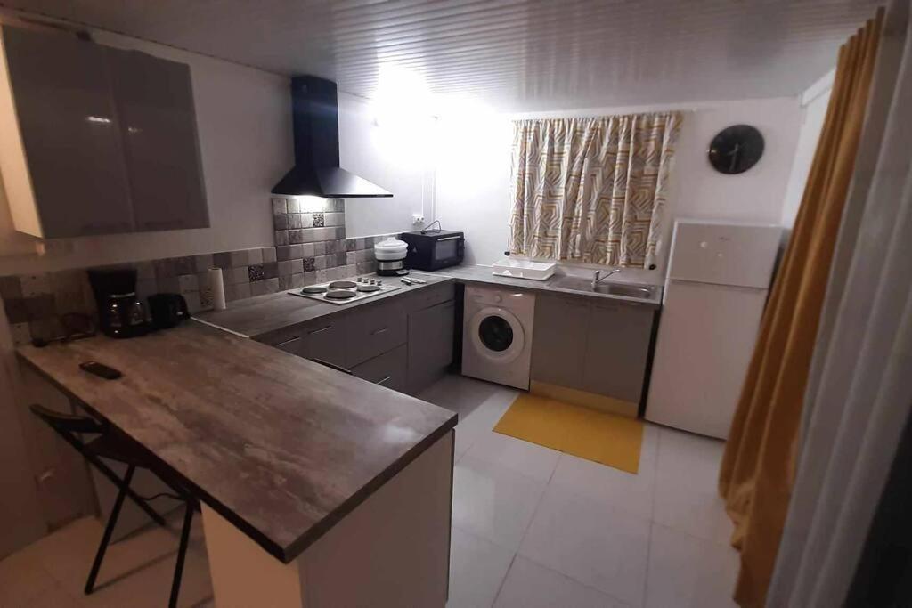 Sunshine Appartement 1 Chambre 포르드프랑스 외부 사진